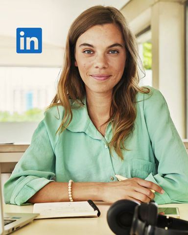 LinkedIn: Job Search & News advertising creative