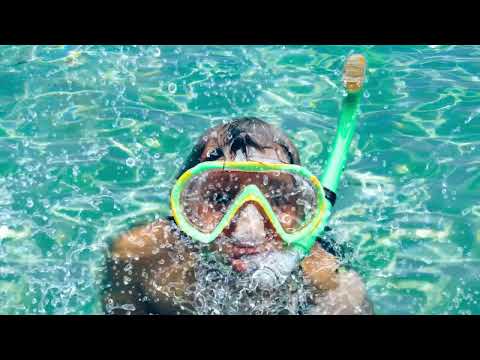 Airbnb advertising creative