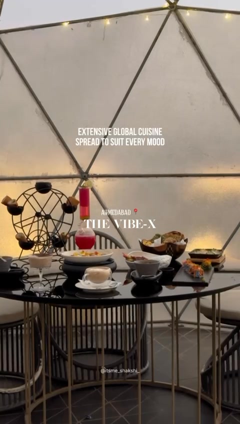 Swiggy: Food Instamart Dineout advertising creative