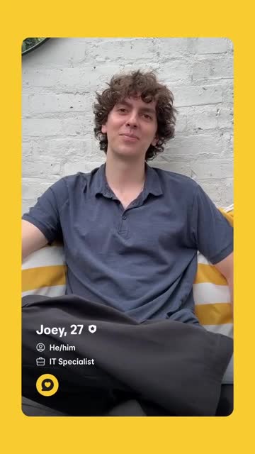 Bumble Dating app: Chat & Date advertising creative