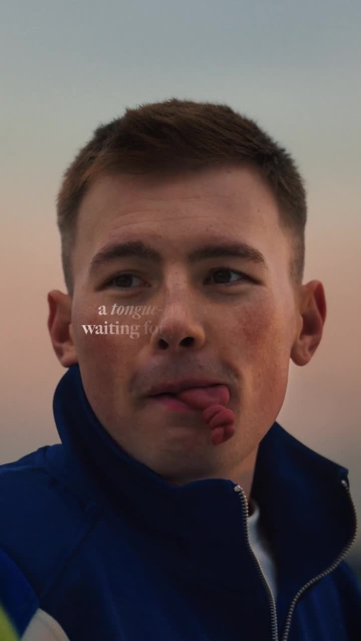Tinder Dating App: Date & Chat advertising creative