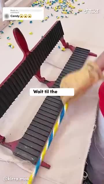 TikTok 广告素材