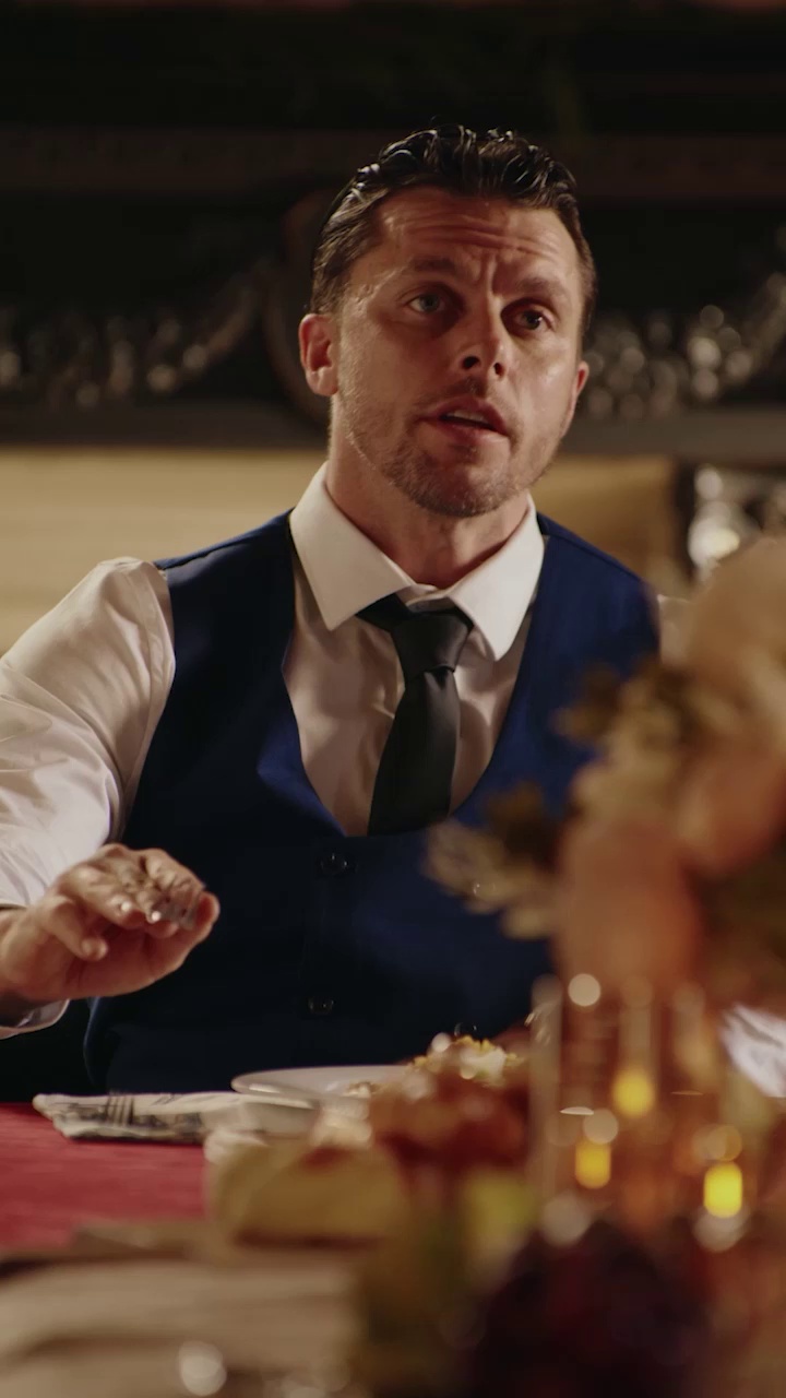 Sizzle TV - Find Drama Romance advertising creative