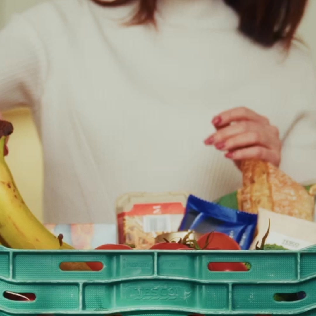 Tesco Groceries for iPhone advertising creative
