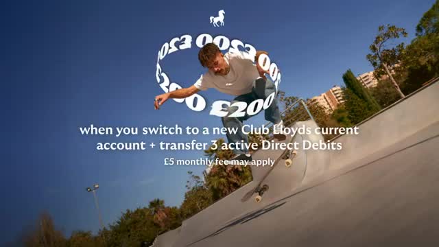 Lloyds Mobile Banking advertising creative