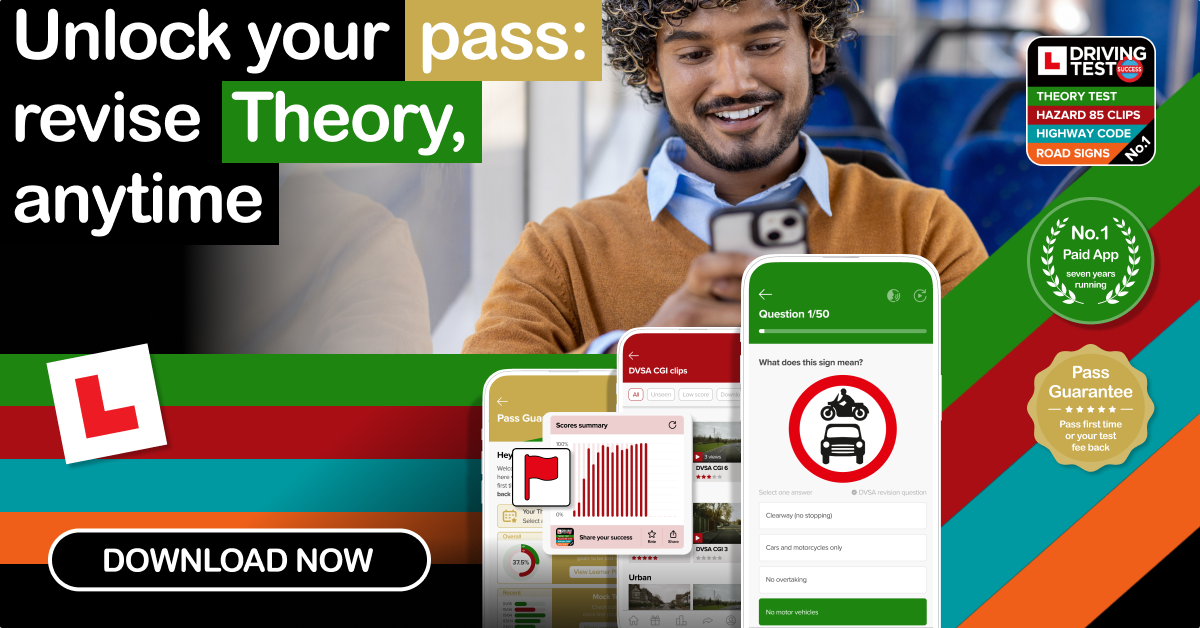 Driving Theory Test 4 in 1 Kit 广告素材