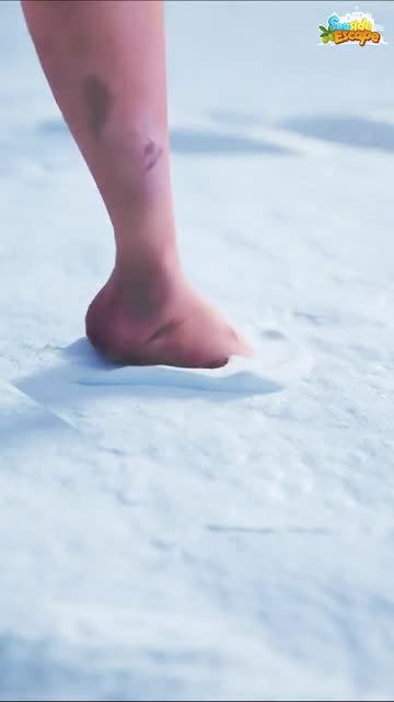Seaside Escape®: Merge & Story advertising creative